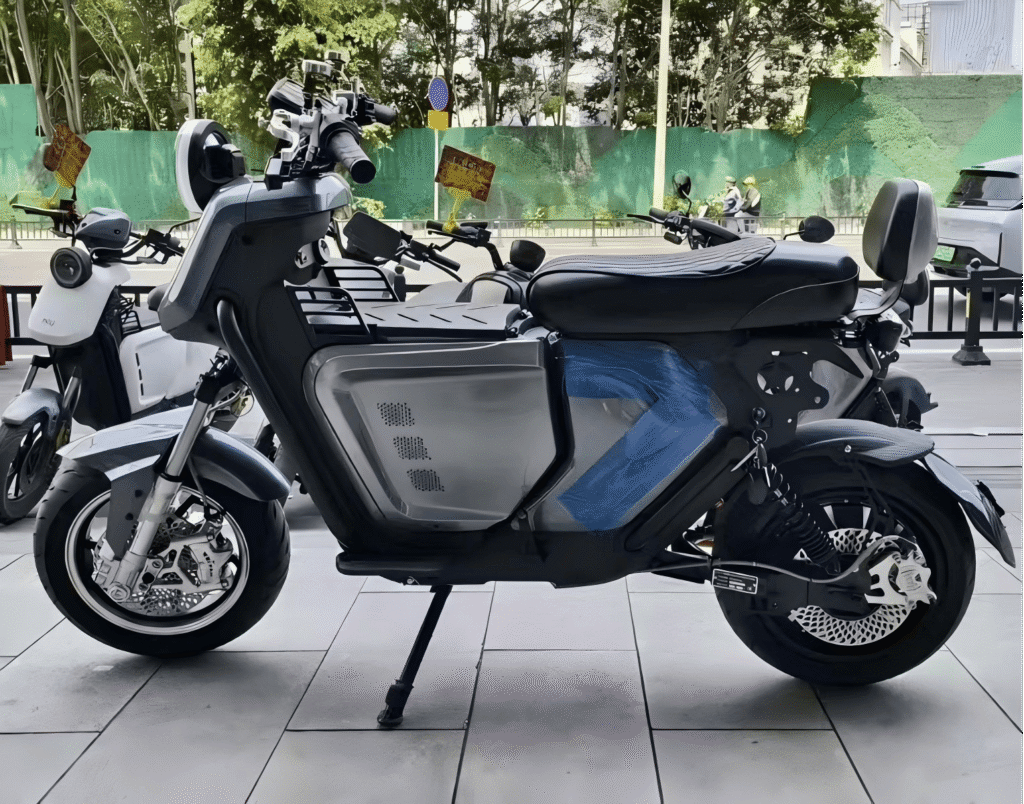 XT-1500 Pro electric motorcycle 1500W high torque for delivery